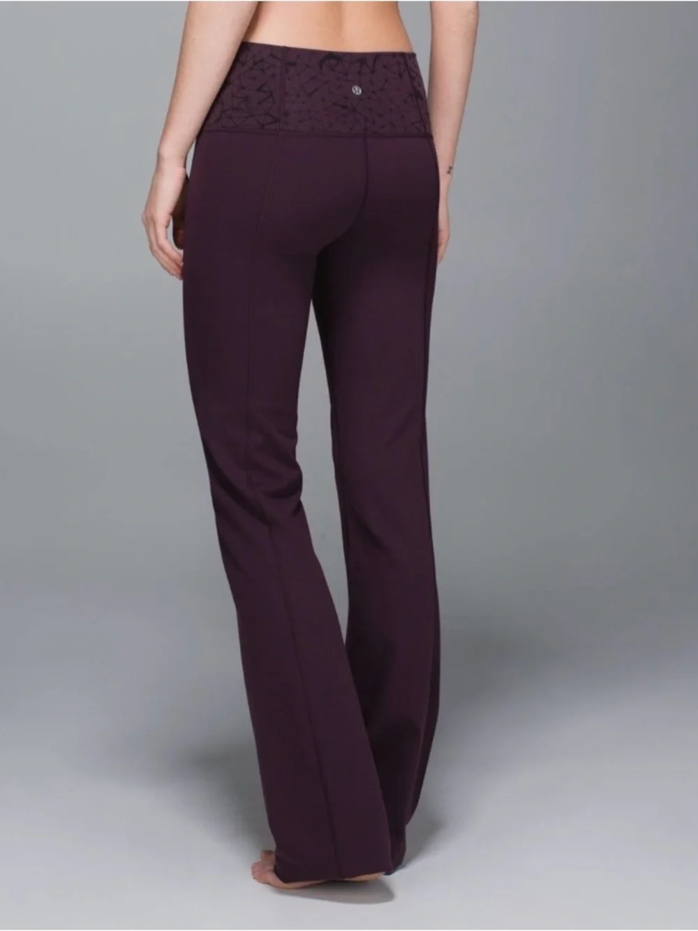 Lululemon Groove Pant II Roll Down Flare Yoga Pants Black Cherry Size 6 39